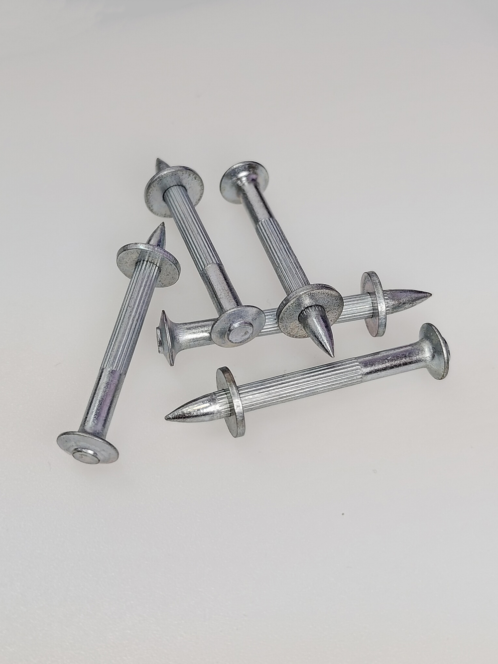 4.5х50 Дюбель-гвоздь МММз ТУ14-4-1731 (1 кг.)