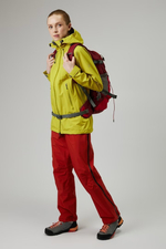 КУРТКА STAYER МЕМБРАННАЯ 3L ВЕТРО-ВЛАГОЗАЩИТНАЯ ЖЕНСКАЯ КОРБУ 24-40521