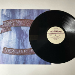 Винтажная виниловая пластинка LP Bon Jovi New Jersey (СССР 1989) Living In Sin