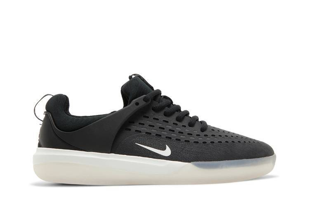 Кроссовки Nike Sb Nyjah 3