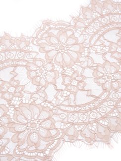 01-39 Кружево шантильи 20 см, кофе с молоком