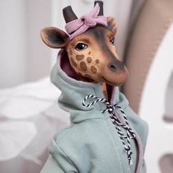 Кукла коллекционная Элли