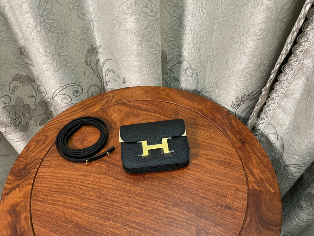 Hermes Constance Slim