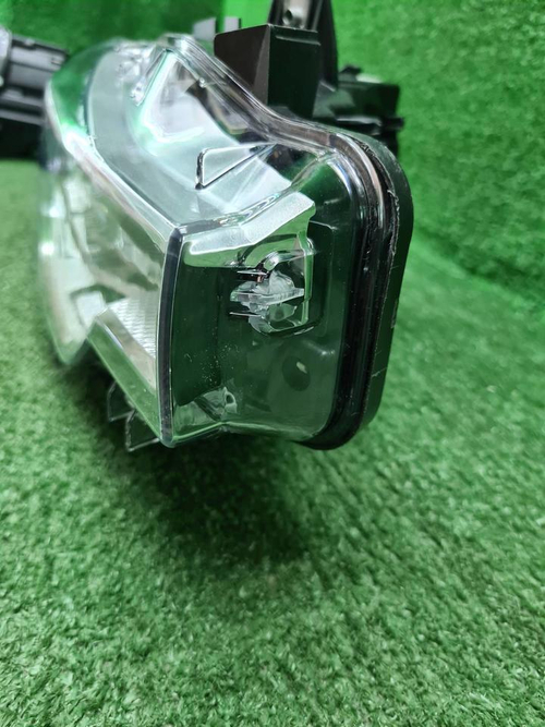Фара правая BMW 3er F30 (2015-2020) LED