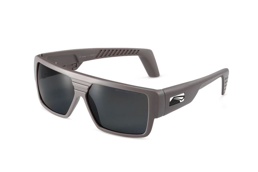 Спортивные очки LiP Rock / Matt Grey / PC Polarized / Smoke Lens