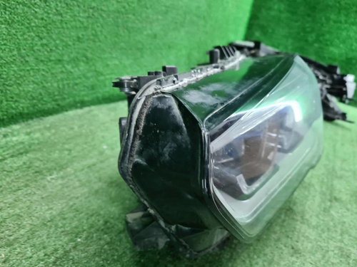 Битая Фара левая BMW X5 G05 X6 G06 (18-23) Laser