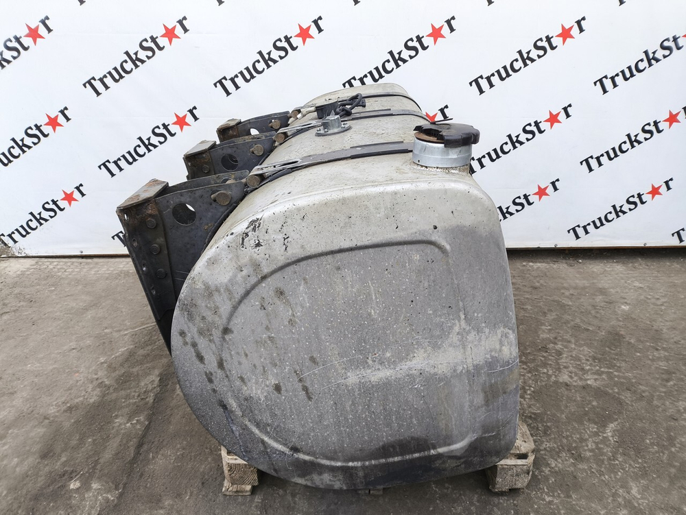 Бак топливный 610L 2017г.
