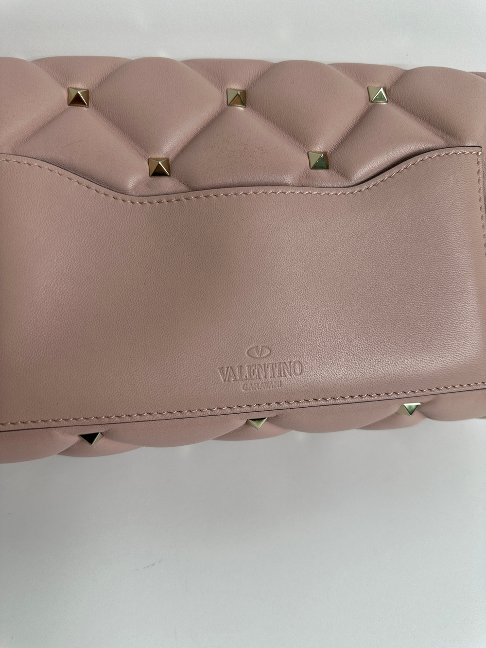 Сумка Valentino Garavani Candystud Crossbody Bag Leather