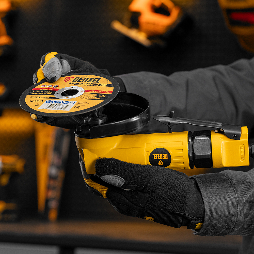 Пневматическая углошлифовальная машина AG125, 11000 об/мин, 125 мм, 186 л/мин Denzel