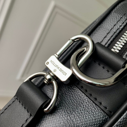 Louis Vuitton Voyage PM
