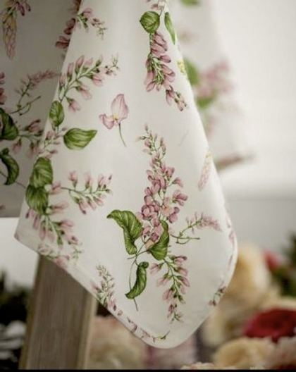 Скатерть 150х230 Anna Maria 3069 Glicine Rosa