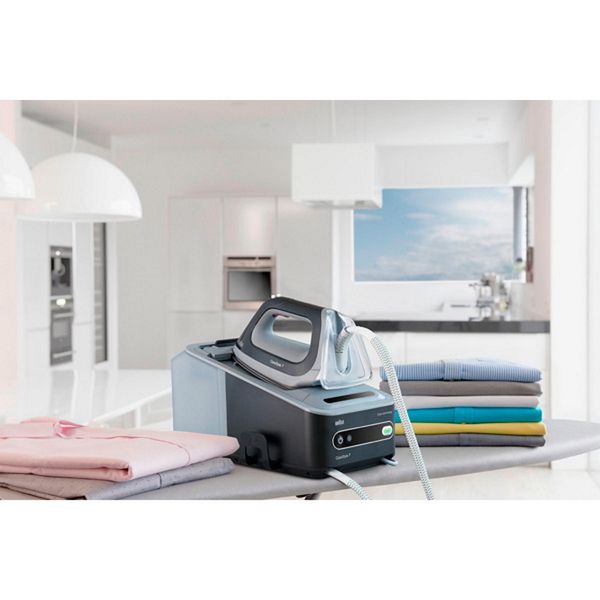 Парогенератор Braun CareStyle 7 IS7044BK