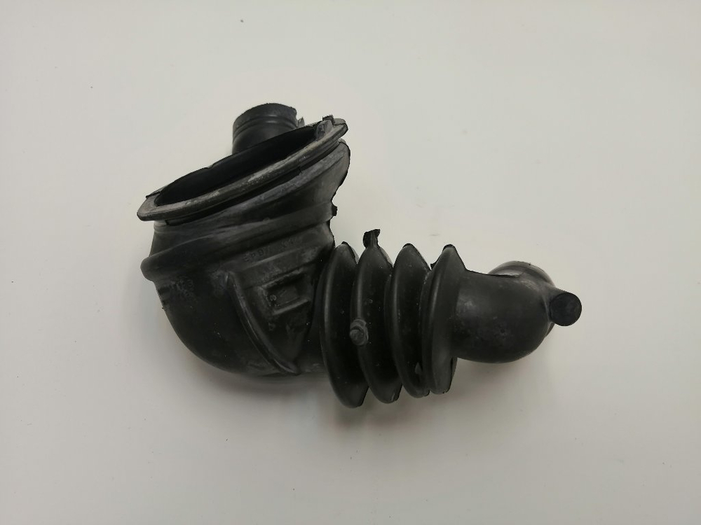 WLX20362OE/19 кт116 Сливной патрубок для стиральной машины Bosch 9000047125 б/у