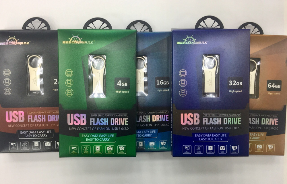 USB Флешка 8Gb  Corsair.D.K, USB 3.0, металлическая
