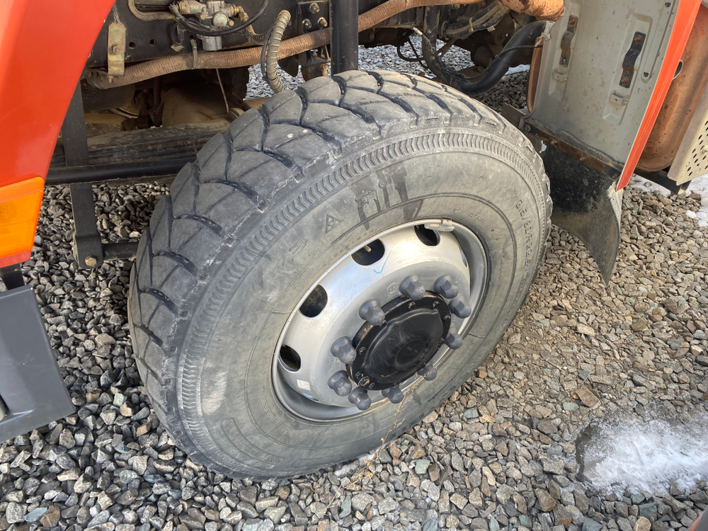 Shacman (Shaanxi) SX* 6x6 Седельный тягач SX42586V385 (Дизельный, 11,6 л, 423 л.с., МТ)