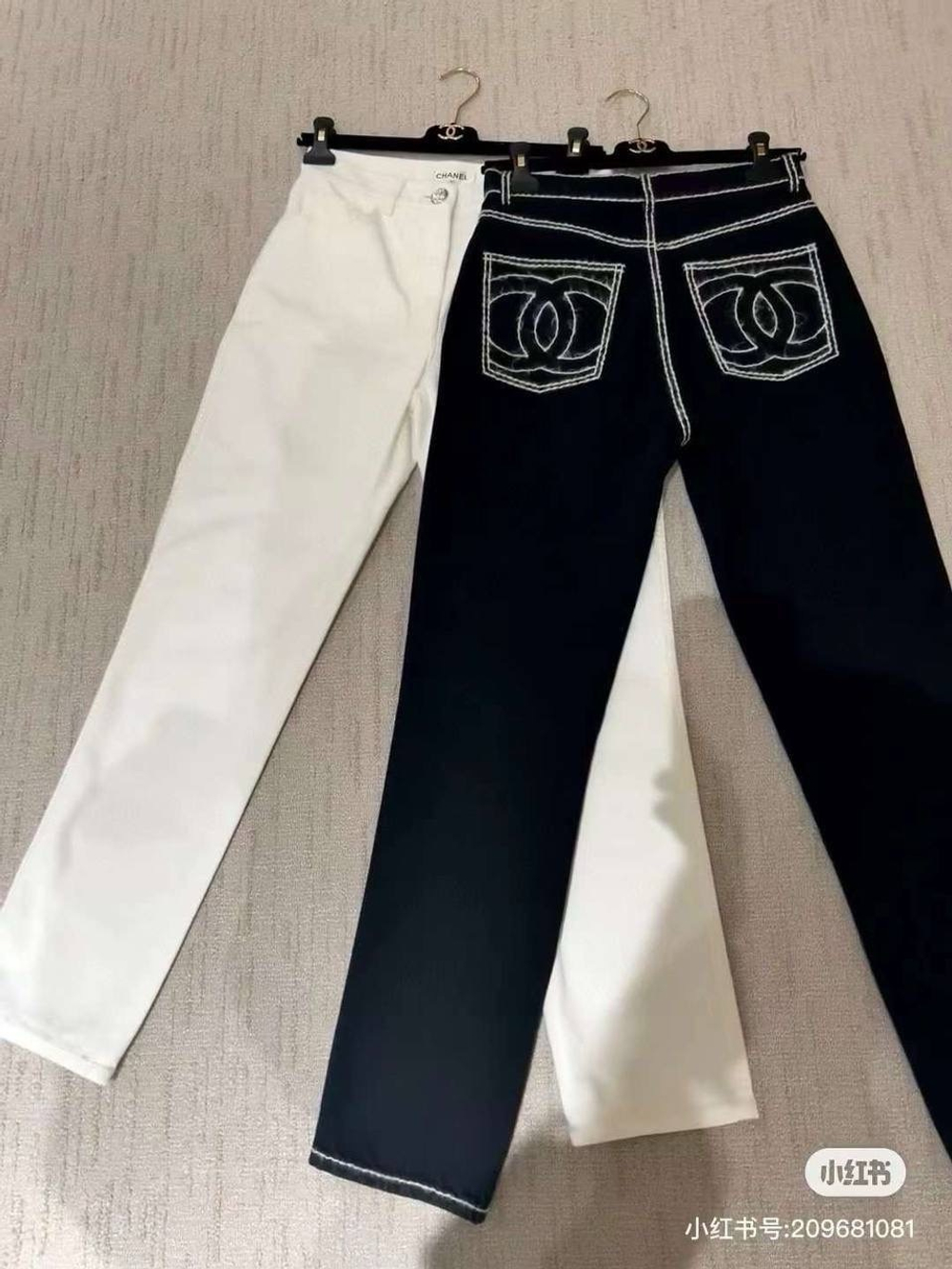Джинсы Chanel