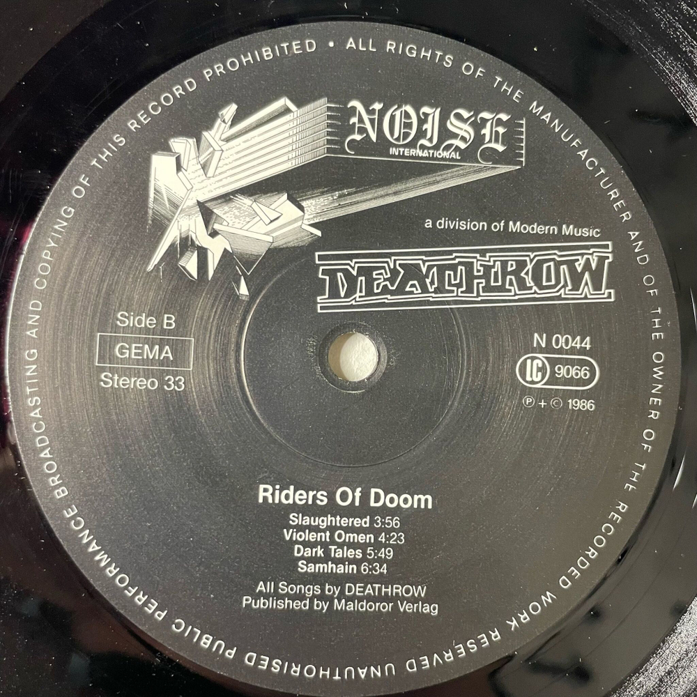 Винтажная виниловая пластинка LP Deathrow Riders Of Doom (Germany 1986)
