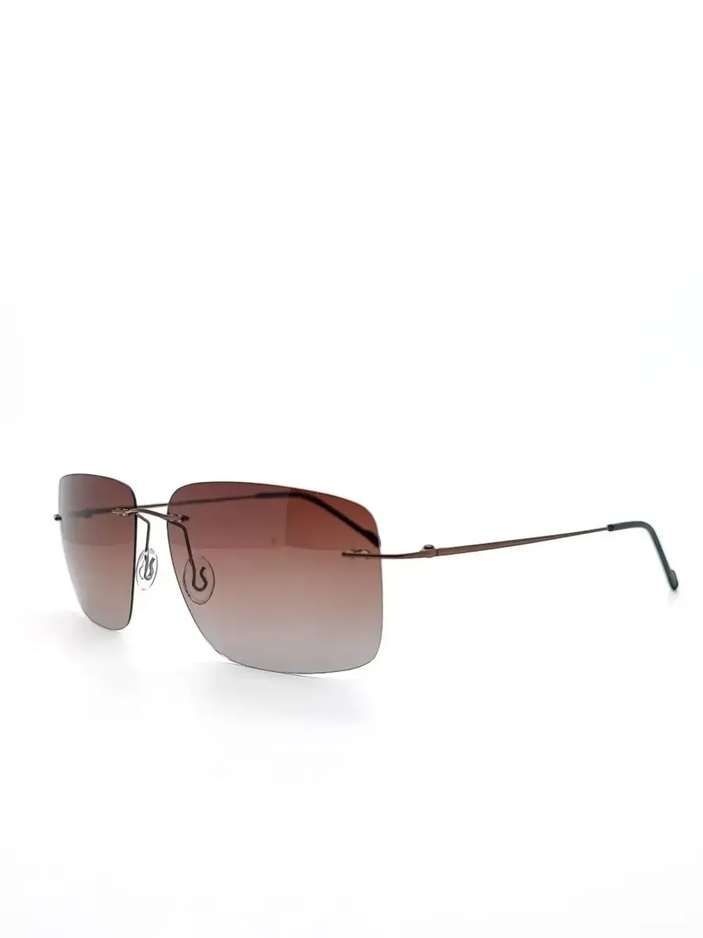 Титановые солнцезащитные очки с поляризацией
