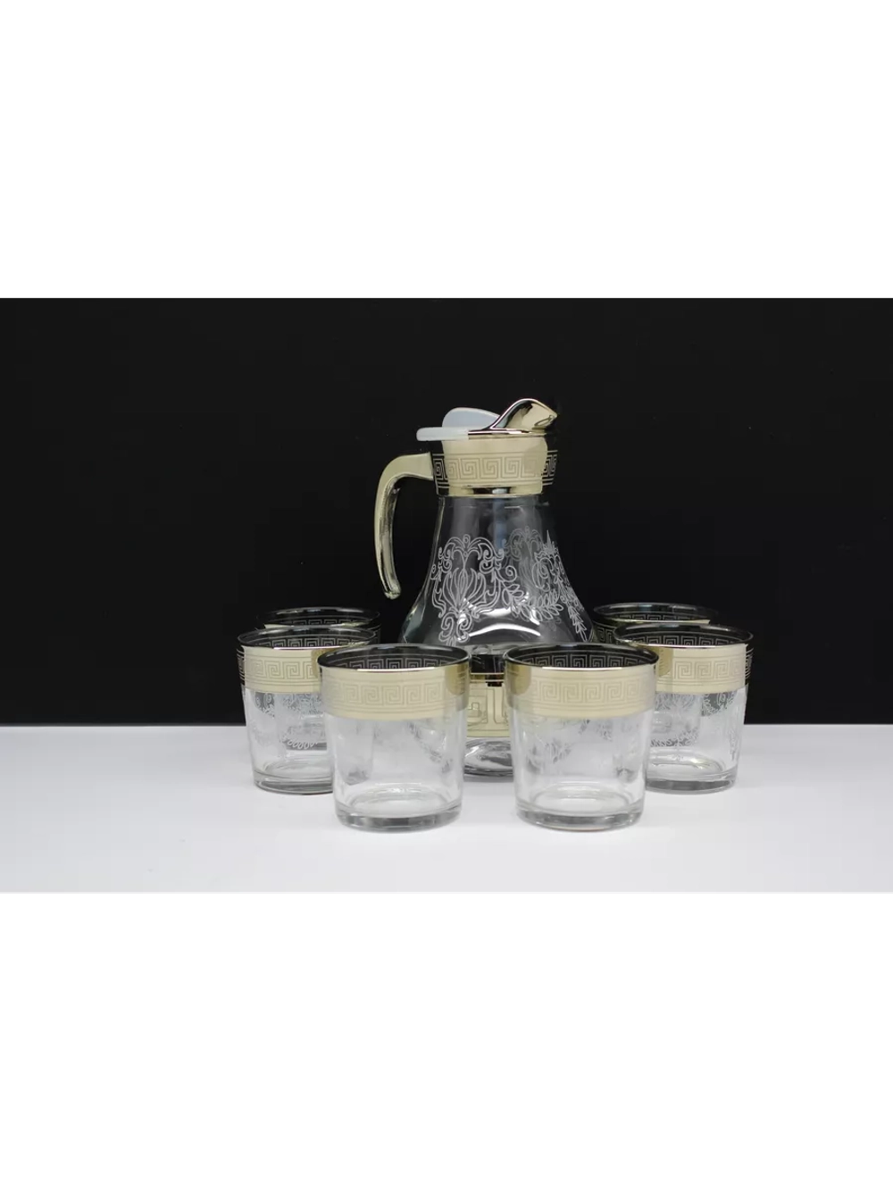 Набор для напитков золотой