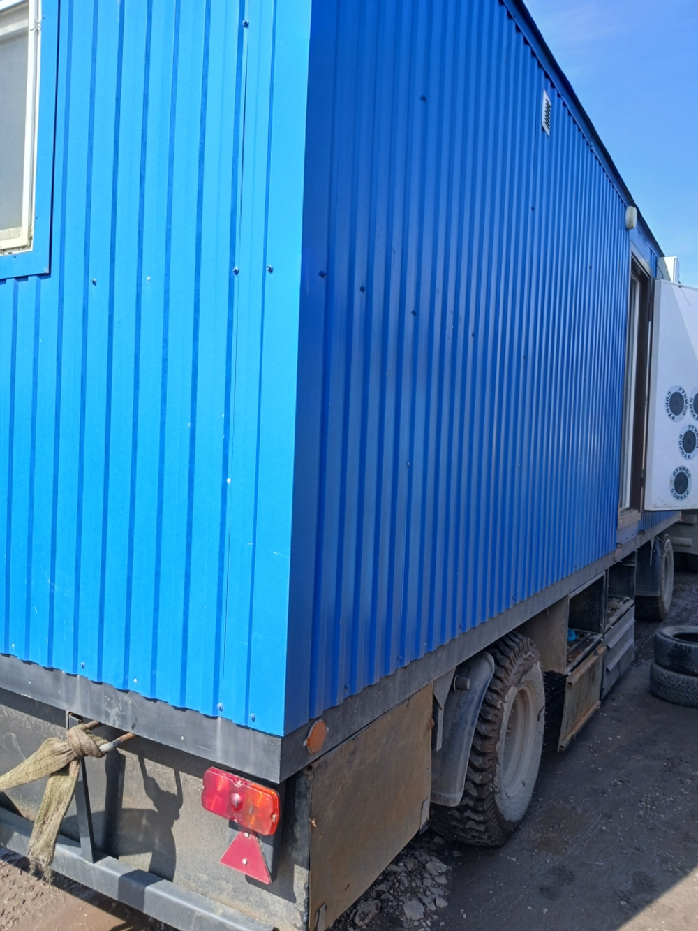 ВИЛЬВА 8956 Вагон-дом 895631 (Жилой на 8 человек)