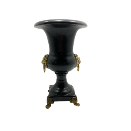 Ваза чёрная Львы