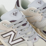 кроссовки New Balance 9060 Timberwolf Wmns