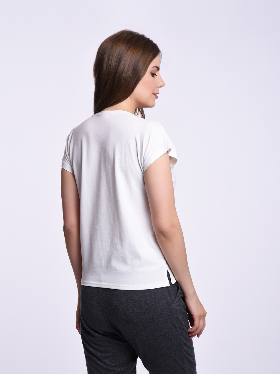 Комплект женский(футболка+капри)