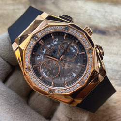 Часы Hublot