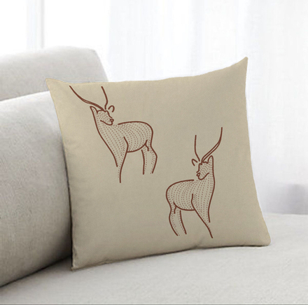 Подушка "Благородный олень"