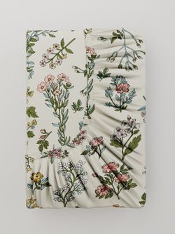 Постельное белье "Botany" евро наволочки 50х70 2шт Простынь на резинке 180х200 см Пододеяльник 200х215 см Сказка сатин