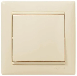 Выключатель одноклавишный Legrand Valena 774301+ рамка Legrand Valena 774351 слоновая кость- 1 шт.