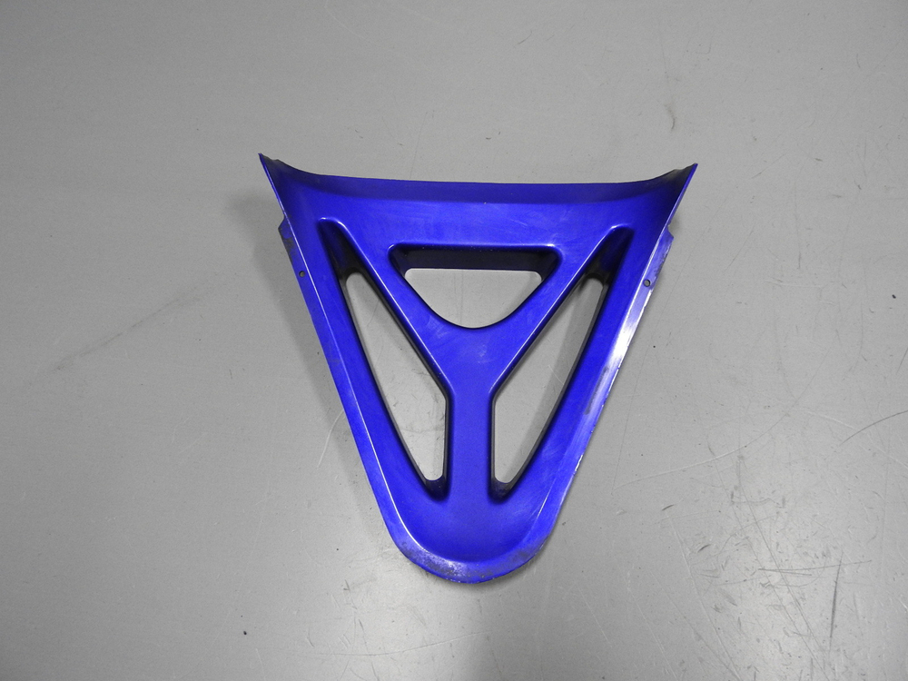 пластик нижний плуга Yamaha YZF-R1 4XV-2836M-00