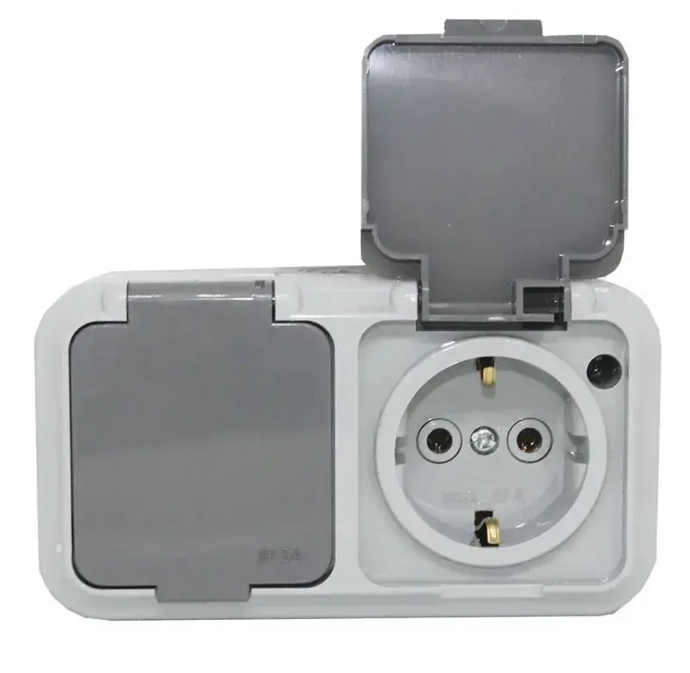 Розетка двойная с заземлением брызгозащищенная накладная IP54 BYLECTRICA ПРАЛЕСКА АКВА РА16-303(03)