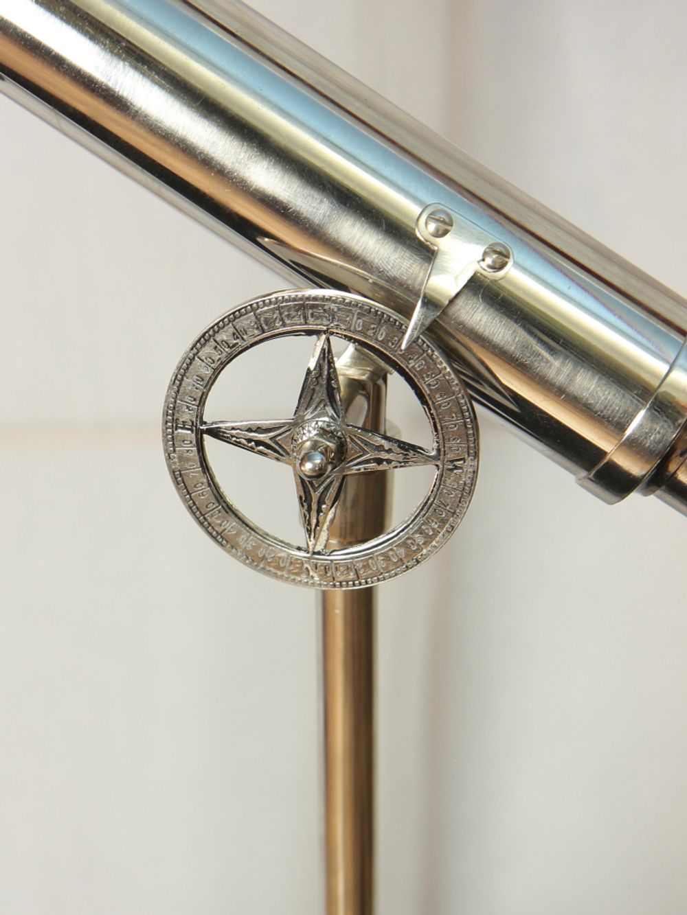 Nautical Телескоп декоративный на треноге