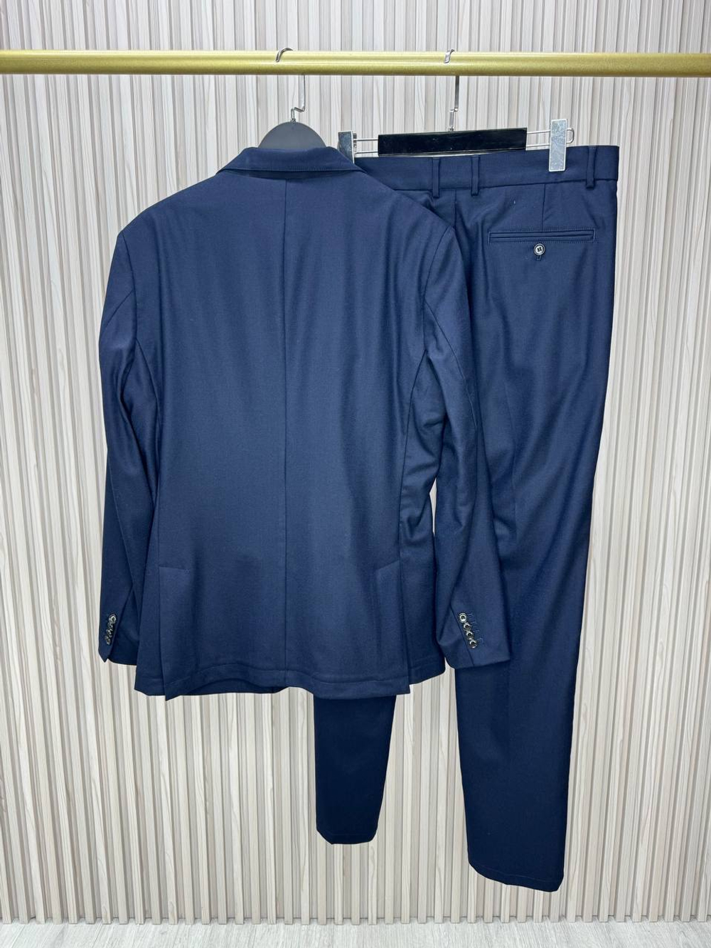 Классический костюм Loro Piana