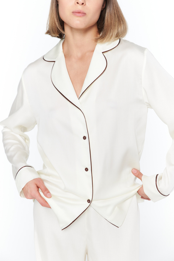Блуза из тенселя с кантом айвори