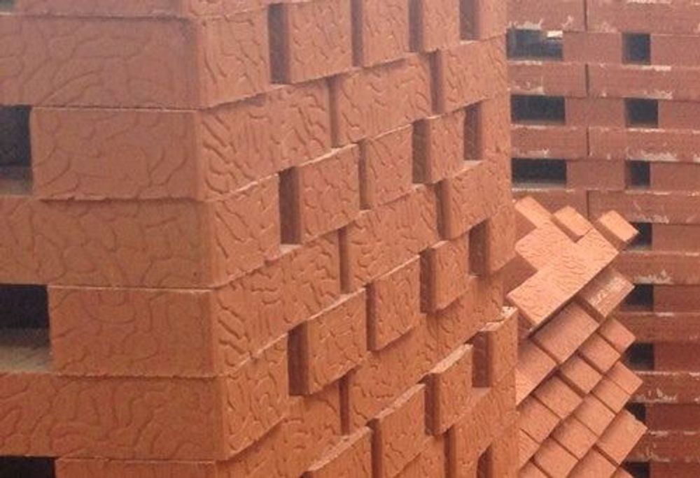 Кирпич полнотелый (Чайковский М-150 Черепашка 320 шт п)