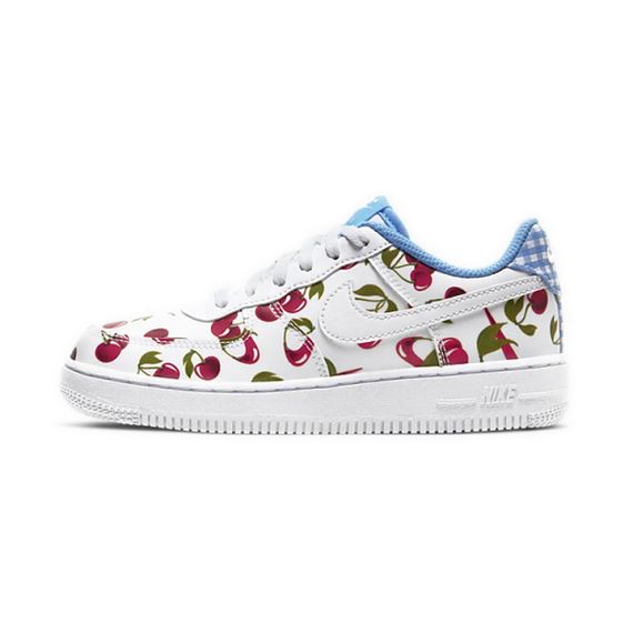 Nike Air Force 1 LV8