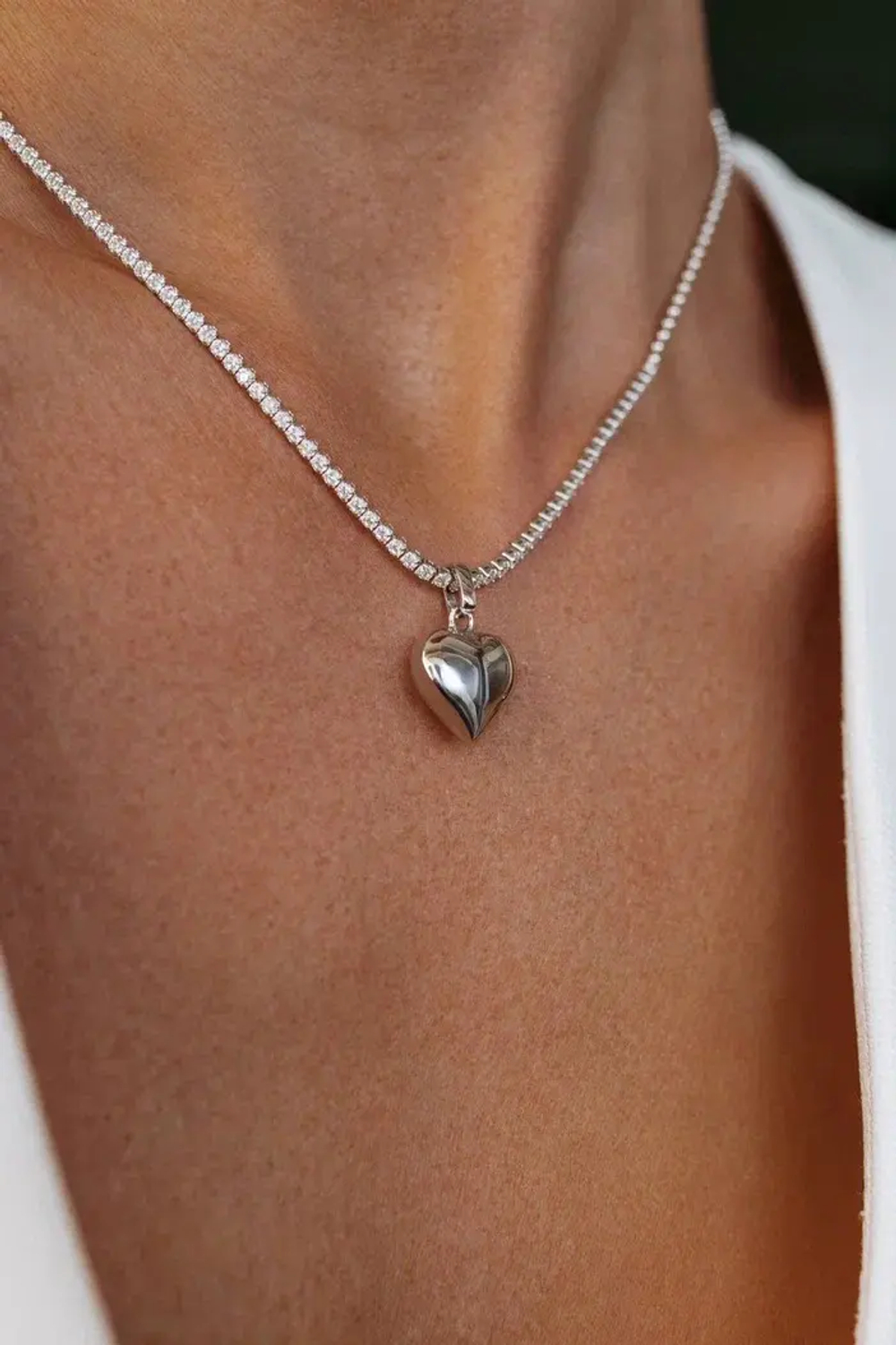 Тенисное колье с сердцем