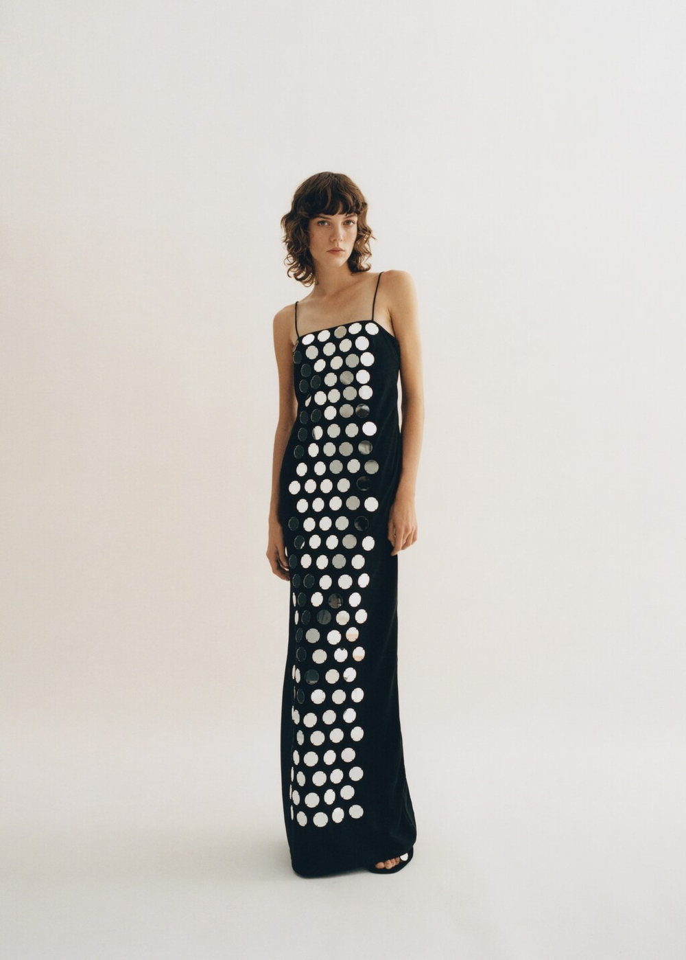 Платье с металлизированными дисками