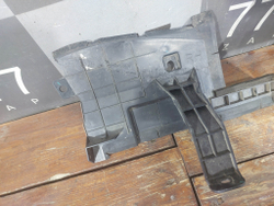 Дефлектор радиатора правый Chery Tiggo 8 Pro 21-нв Б/У Оригинал 302000904AA