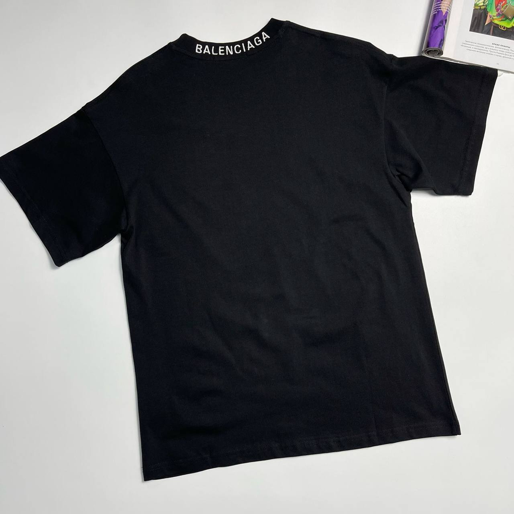 Футболка Balenciaga