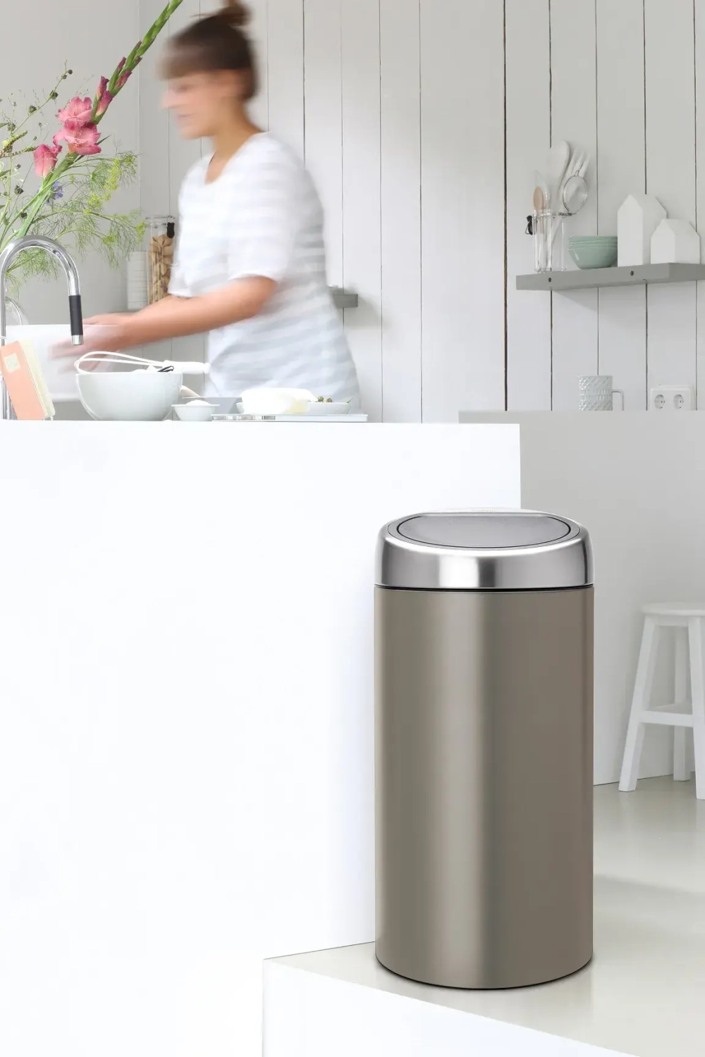 Brabantia Контейнер для мусора Touch Bin 2x20 л платиновый