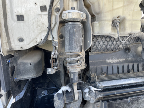 Амортизатор кабины передний 2020г