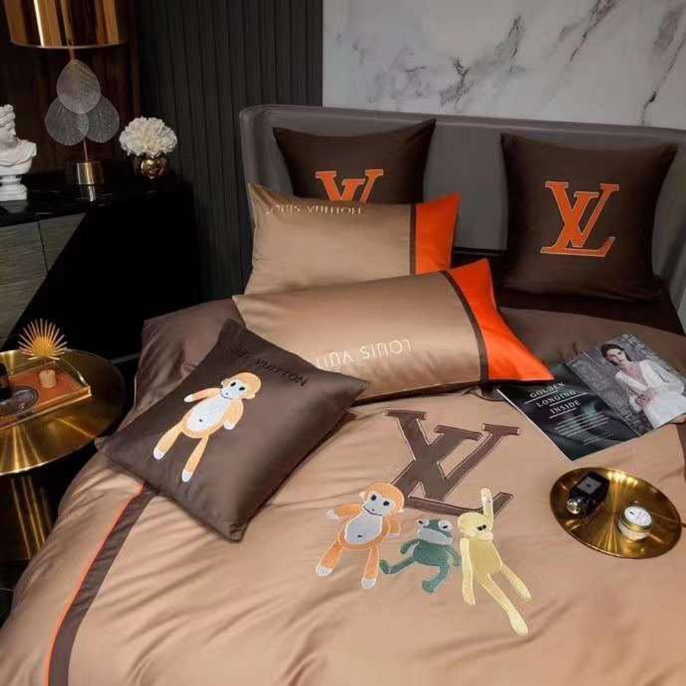 Комплект постельного белья Louis Vuitton