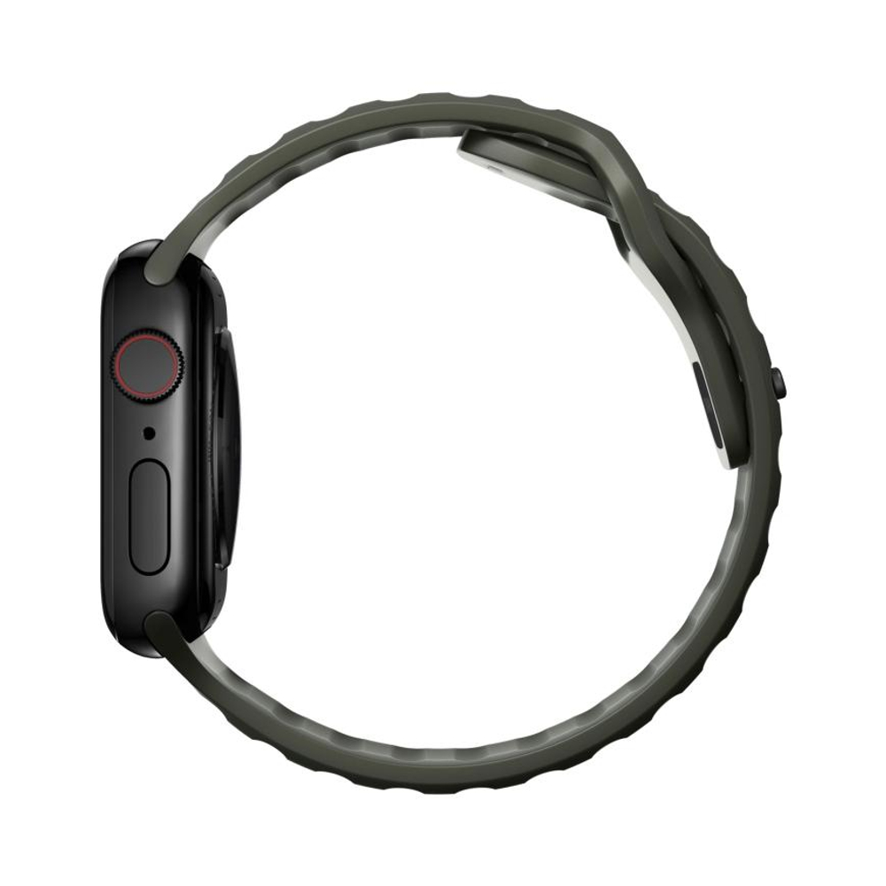 Спортивный ремешок Nomad Sport Band для Apple Watch 38, 40, 41 и 42 мм Водостойкий ремешок из фторэластомера с алюминиевой застёжкой pin-and-tuck. На запястье обхватом 135–175 мм