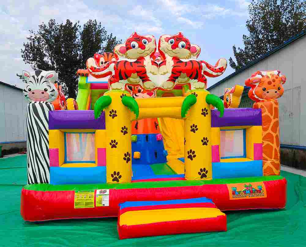 Коммерческий надувной батут «Тигриная страна 3», 9*5*5 м.