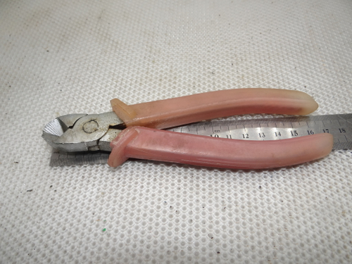 Кусачки  160 мм с изоляционными ручками до 1000В соотв. ГОСТ  СССР