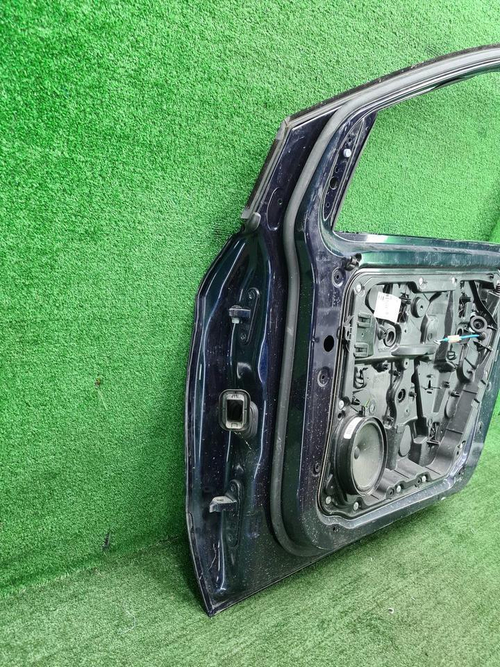 Дверь передняя правая Mercedes B w246 (2011-2018)