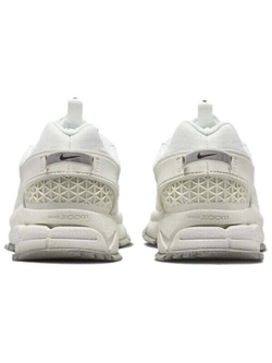 Кроссовки Nike Zoom Vomero Roam 'Summit White Light Bone'